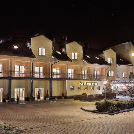 Hotel Lord Debica Exterior foto